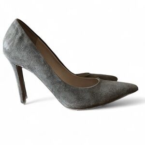 Victoria Secret taupe stiletto size 6 EUC
